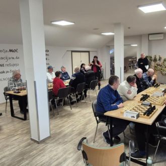 Ekipni šahovski četveroboj 2025