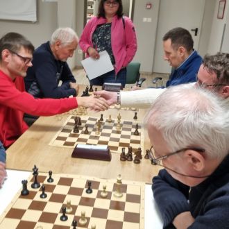 Ekipni šahovski četveroboj 2025