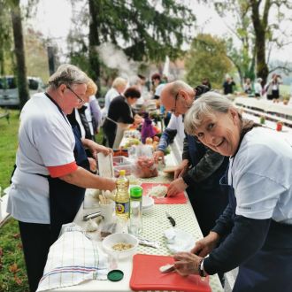 GRMOVSKA ENOLONČNICA